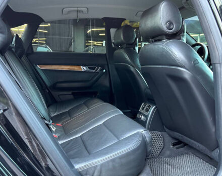 Черный Ауди А6, объемом двигателя 2.4 л и пробегом 330 тыс. км за 9300 $, фото 13 на Automoto.ua