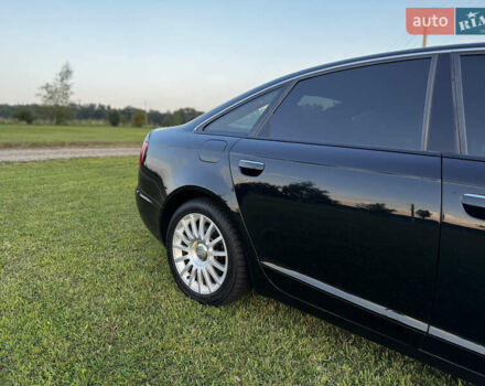 Черный Ауди А6, объемом двигателя 2.4 л и пробегом 348 тыс. км за 8100 $, фото 8 на Automoto.ua