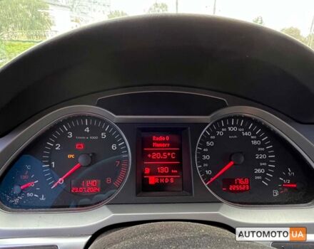 Черный Ауди А6, объемом двигателя 2.4 л и пробегом 225 тыс. км за 9800 $, фото 13 на Automoto.ua