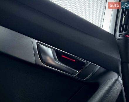 Черный Ауди А6, объемом двигателя 3 л и пробегом 305 тыс. км за 7999 $, фото 66 на Automoto.ua