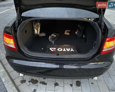 Черный Ауди А6, объемом двигателя 2.7 л и пробегом 250 тыс. км за 9999 $, фото 27 на Automoto.ua