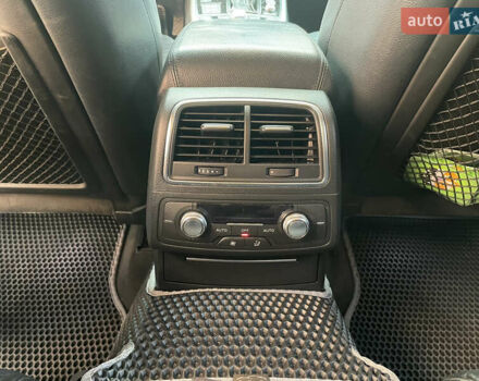 Ауди А6 2011 в Одессе на Automoto.ua Черный Ауди А6, объемом двигателя 2.8 л и пробегом 175 тыс. км за 12800 $, фото 6 на Automoto.ua