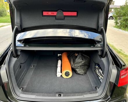 Черный Ауди А6, объемом двигателя 2.8 л и пробегом 211 тыс. км за 15500 $, фото 3 на Automoto.ua