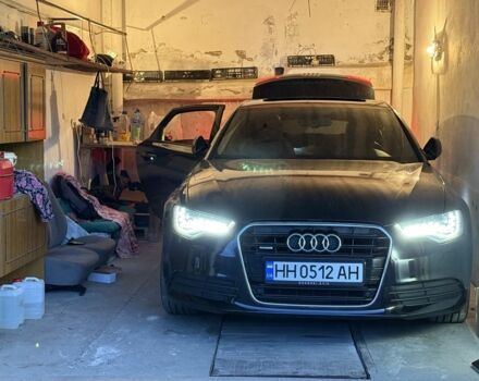 Чорний Ауді А6, об'ємом двигуна 3 л та пробігом 242 тис. км за 15999 $, фото 5 на Automoto.ua