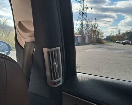 Черный Ауди А6, объемом двигателя 1.98 л и пробегом 205 тыс. км за 12500 $, фото 19 на Automoto.ua