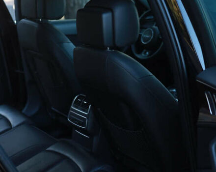 Черный Ауди А6, объемом двигателя 3 л и пробегом 243 тыс. км за 13000 $, фото 6 на Automoto.ua