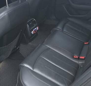 Ауді А6 2014 у Ужгороді на Automoto.ua Чорний Ауді А6, об'ємом двигуна 1.98 л та пробігом 272 тис. км за 13200 $, фото 8 на Automoto.ua