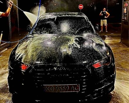 Ауди А6 2015 в Ужгороде на Automoto.ua Черный Ауди А6, объемом двигателя 3 л и пробегом 150 тыс. км за 20000 $, фото 1 на Automoto.ua