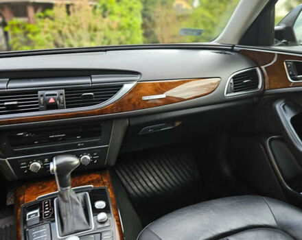 Чорний Ауді А6, об'ємом двигуна 1.98 л та пробігом 187 тис. км за 15000 $, фото 6 на Automoto.ua