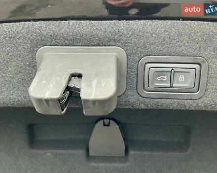 Чорний Ауді А6, об'ємом двигуна 2 л та пробігом 166 тис. км за 23500 $, фото 35 на Automoto.ua