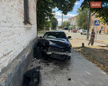 Черный Ауди А6, объемом двигателя 2 л и пробегом 130 тыс. км за 8000 $, фото 1 на Automoto.ua