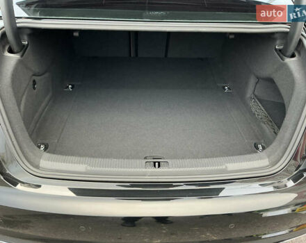 Чорний Ауді А6, об'ємом двигуна 2 л та пробігом 166 тис. км за 23500 $, фото 30 на Automoto.ua