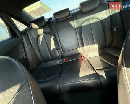 Черный Ауди А6, объемом двигателя 2 л и пробегом 225 тыс. км за 15000 $, фото 9 на Automoto.ua