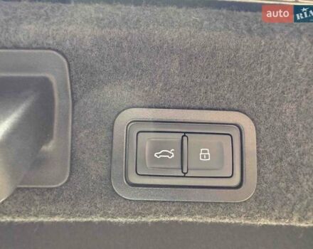 Ауди А6 2020 в Львове на Automoto.ua Черный Ауди А6, объемом двигателя 2 л и пробегом 63 тыс. км за 35900 $, фото 45 на Automoto.ua