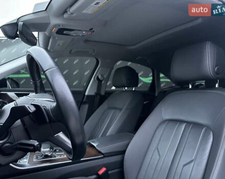 Черный Ауди А6, объемом двигателя 1.98 л и пробегом 70 тыс. км за 31999 $, фото 9 на Automoto.ua