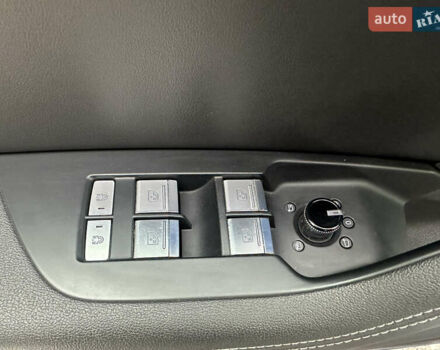 Чорний Ауді А6, об'ємом двигуна 3 л та пробігом 128 тис. км за 38999 $, фото 13 на Automoto.ua