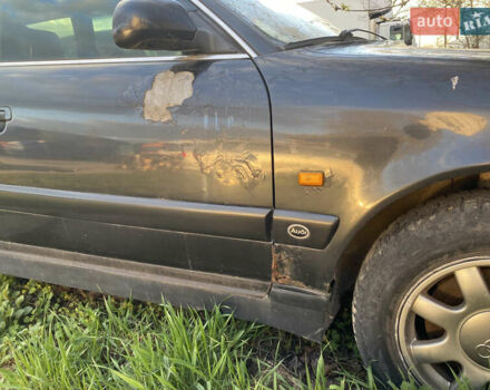 Черный Ауди А6, объемом двигателя 2.6 л и пробегом 419 тыс. км за 2500 $, фото 3 на Automoto.ua