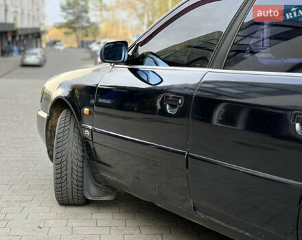 Черный Ауди А6, объемом двигателя 2.77 л и пробегом 331 тыс. км за 3350 $, фото 8 на Automoto.ua