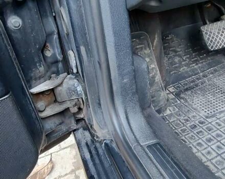 Черный Ауди А6, объемом двигателя 2.8 л и пробегом 350 тыс. км за 3600 $, фото 9 на Automoto.ua