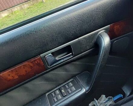 Черный Ауди А6, объемом двигателя 2.8 л и пробегом 350 тыс. км за 3600 $, фото 6 на Automoto.ua