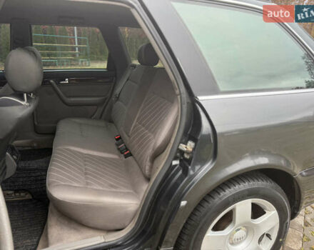 Черный Ауди А6, объемом двигателя 2.6 л и пробегом 273 тыс. км за 3500 $, фото 27 на Automoto.ua