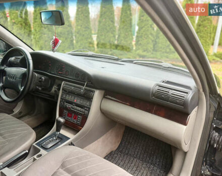 Черный Ауди А6, объемом двигателя 2.6 л и пробегом 273 тыс. км за 3500 $, фото 34 на Automoto.ua