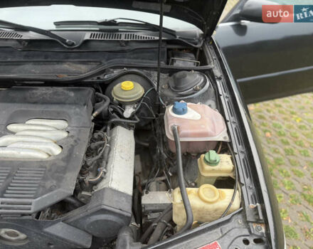 Черный Ауди А6, объемом двигателя 2.6 л и пробегом 273 тыс. км за 3500 $, фото 35 на Automoto.ua