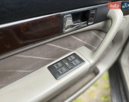 Черный Ауди А6, объемом двигателя 2.6 л и пробегом 273 тыс. км за 3500 $, фото 46 на Automoto.ua