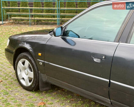 Черный Ауди А6, объемом двигателя 2.6 л и пробегом 273 тыс. км за 3500 $, фото 9 на Automoto.ua