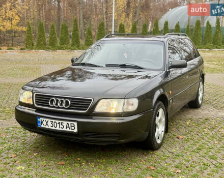 Черный Ауди А6, объемом двигателя 2.6 л и пробегом 273 тыс. км за 3500 $, фото 3 на Automoto.ua