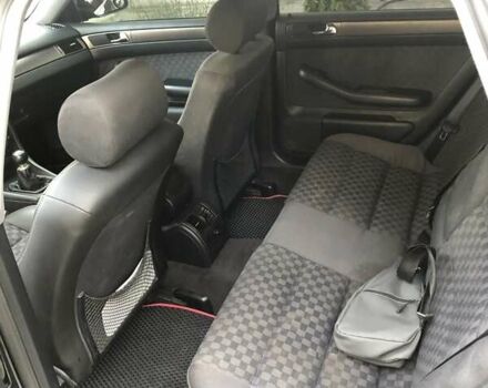 Черный Ауди А6, объемом двигателя 1.78 л и пробегом 575 тыс. км за 4900 $, фото 3 на Automoto.ua