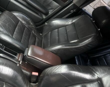 Черный Ауди А6, объемом двигателя 2.5 л и пробегом 380 тыс. км за 3850 $, фото 6 на Automoto.ua