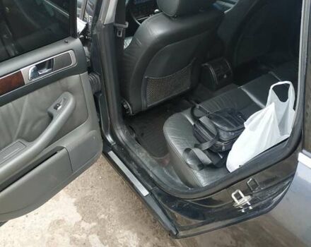 Черный Ауди А6, объемом двигателя 1.8 л и пробегом 250 тыс. км за 5000 $, фото 16 на Automoto.ua