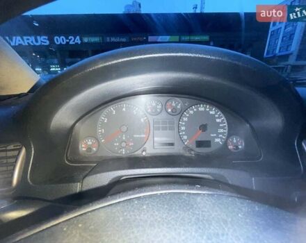 Черный Ауди А6, объемом двигателя 2.8 л и пробегом 536 тыс. км за 4000 $, фото 4 на Automoto.ua