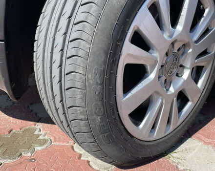 Черный Ауди А6, объемом двигателя 2.5 л и пробегом 300 тыс. км за 4150 $, фото 10 на Automoto.ua