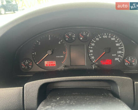 Черный Ауди А6, объемом двигателя 2.5 л и пробегом 380 тыс. км за 4750 $, фото 12 на Automoto.ua