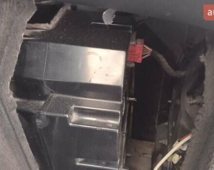 Черный Ауди А6, объемом двигателя 2.5 л и пробегом 310 тыс. км за 4800 $, фото 10 на Automoto.ua