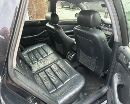 Черный Ауди А6, объемом двигателя 2.5 л и пробегом 300 тыс. км за 1500 $, фото 10 на Automoto.ua