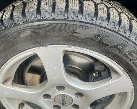 Чорний Ауді А6, об'ємом двигуна 2.5 л та пробігом 345 тис. км за 3200 $, фото 2 на Automoto.ua