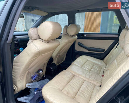 Черный Ауди А6, объемом двигателя 1.78 л и пробегом 450 тыс. км за 3500 $, фото 8 на Automoto.ua