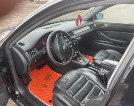 Черный Ауди А6, объемом двигателя 2.5 л и пробегом 330 тыс. км за 4500 $, фото 7 на Automoto.ua