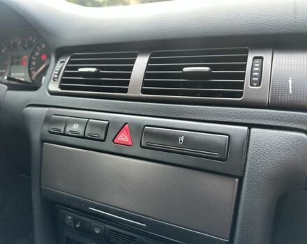 Черный Ауди А6, объемом двигателя 2.5 л и пробегом 300 тыс. км за 1500 $, фото 15 на Automoto.ua