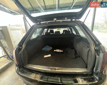 Черный Ауди А6, объемом двигателя 2.5 л и пробегом 380 тыс. км за 4500 $, фото 4 на Automoto.ua