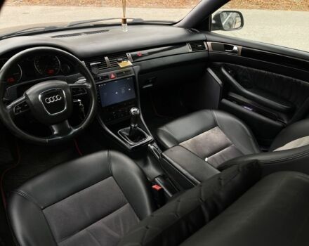 Черный Ауди А6, объемом двигателя 2.5 л и пробегом 300 тыс. км за 3777 $, фото 6 на Automoto.ua