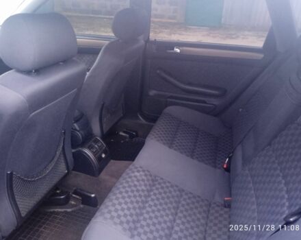 Чорний Ауді А6, об'ємом двигуна 2.5 л та пробігом 343 тис. км за 3900 $, фото 12 на Automoto.ua