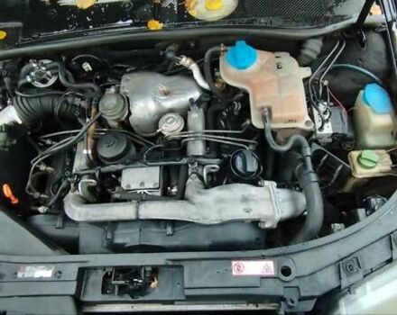 Черный Ауди А6, объемом двигателя 2.5 л и пробегом 320 тыс. км за 4100 $, фото 7 на Automoto.ua