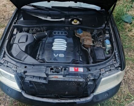 Черный Ауди А6, объемом двигателя 2.4 л и пробегом 333 тыс. км за 5500 $, фото 3 на Automoto.ua