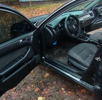 Черный Ауди А6, объемом двигателя 2.5 л и пробегом 320 тыс. км за 4100 $, фото 4 на Automoto.ua