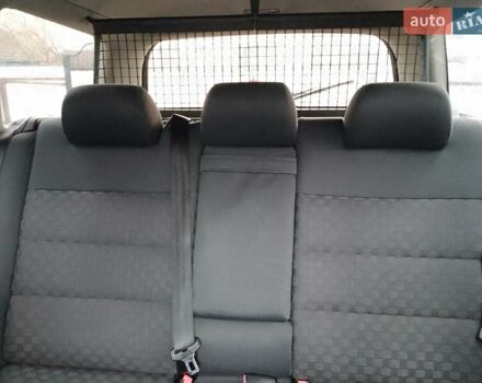 Черный Ауди А6, объемом двигателя 2.5 л и пробегом 408 тыс. км за 4300 $, фото 5 на Automoto.ua