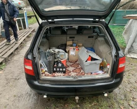 Черный Ауди А6, объемом двигателя 2.5 л и пробегом 375 тыс. км за 2800 $, фото 9 на Automoto.ua